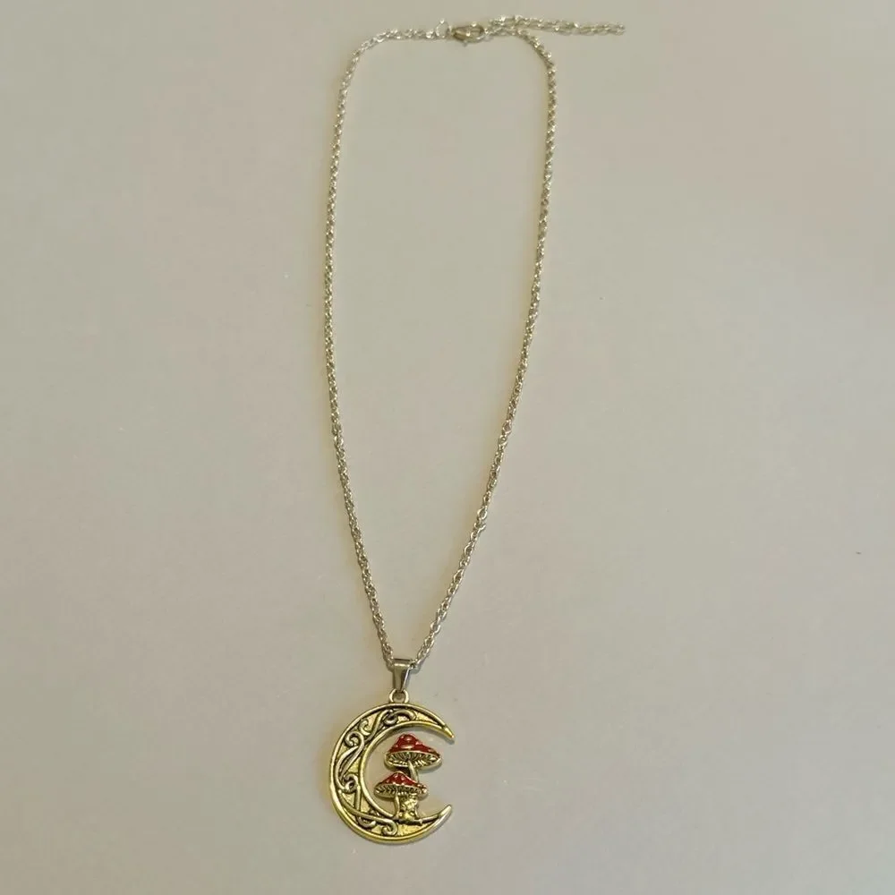 Mushroom necklace M890